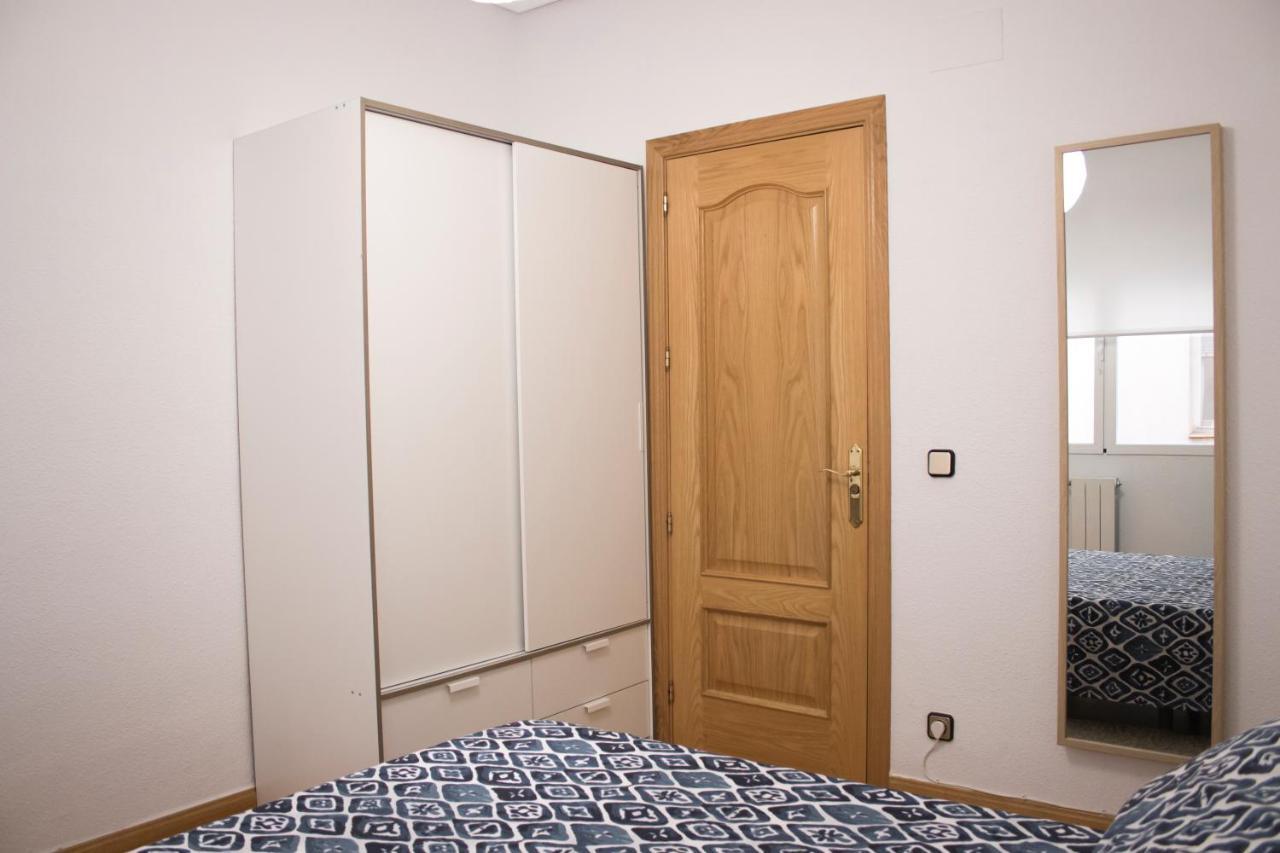 Apartamento En Carretas - Puerta Del Sol Madri Exterior foto